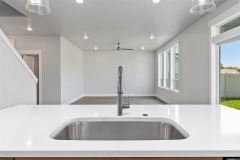 24-Kitchen